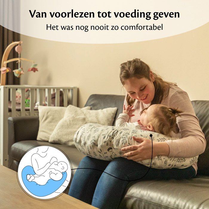 Voorlezen op het voedingskussen, het was nog nooit zo comfortabel