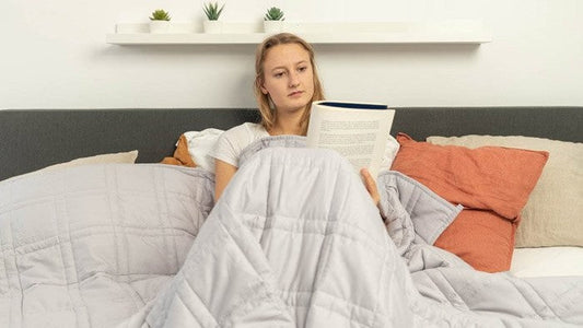 Verzwaringsdeken Wassen - Zo Hou Je Je Weighted Blanket Fris en Veilig